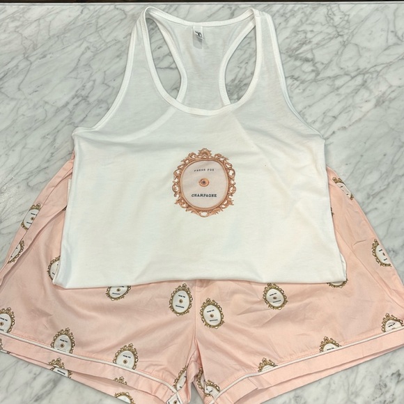 TOSS DESIGNS PJ SET - Picture 1 of 9